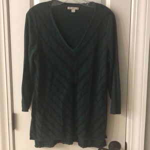 Asymmetrical dark green sweater tunic. Size Large